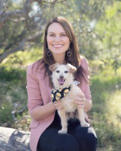 Lara Shannon author of Eat Play Love your Dog